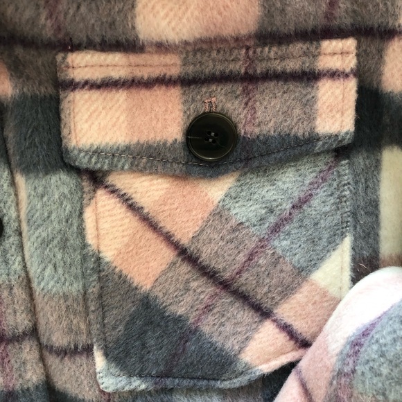 Sanctuary Women’s Faux Fur Jacket - NWT size XL - Picture 5 of 8